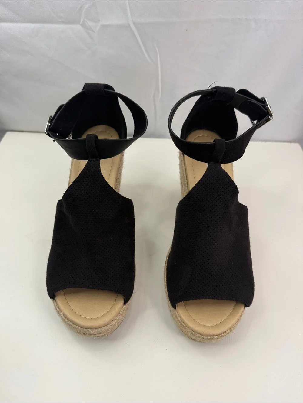 Cityclassified Women’s Size 9 Black Ankle-Strap Espadrille Wedge Sandals EUC